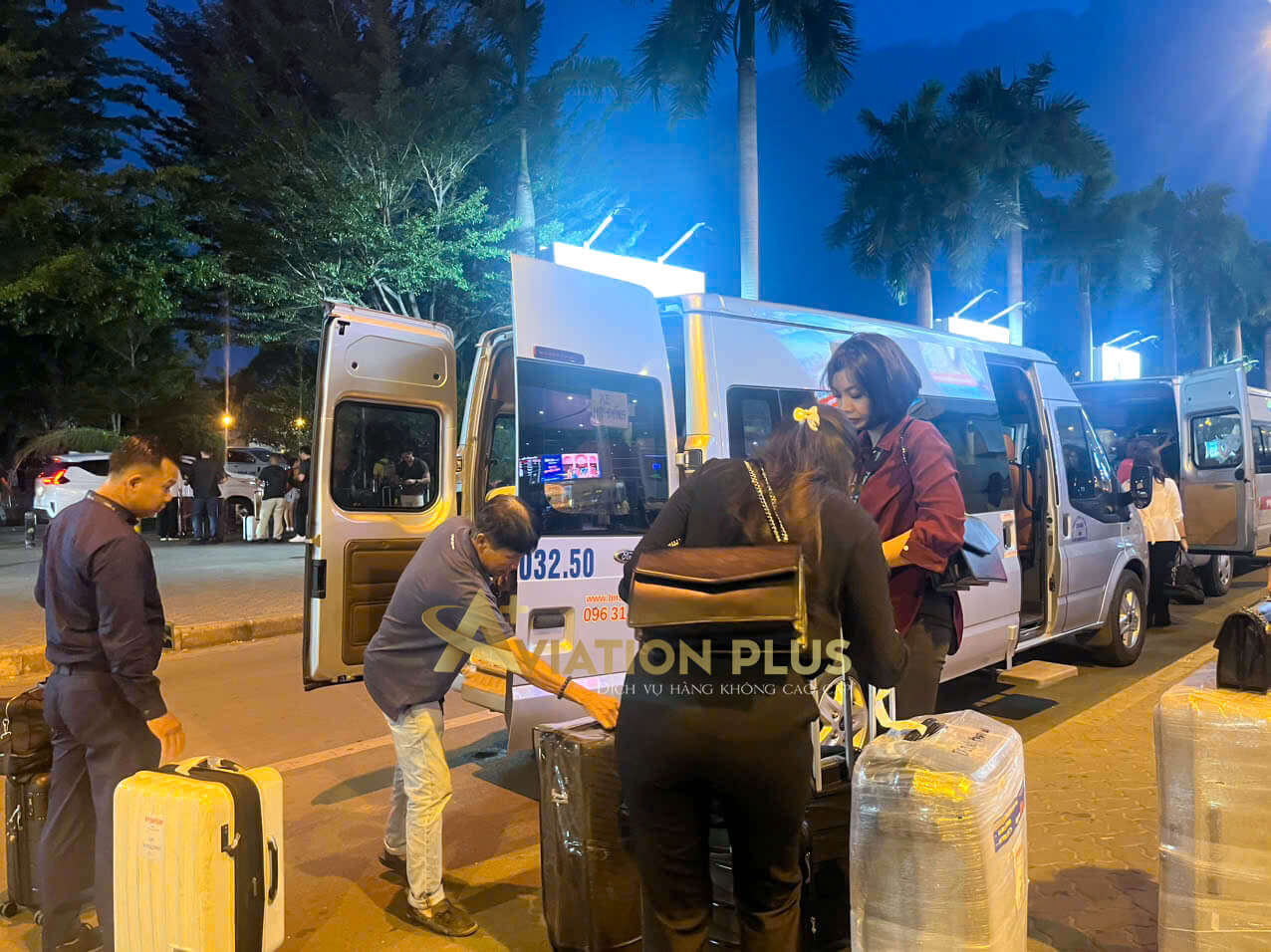 Hỗ trợ hành lý khi dùng dịch vụ fast track