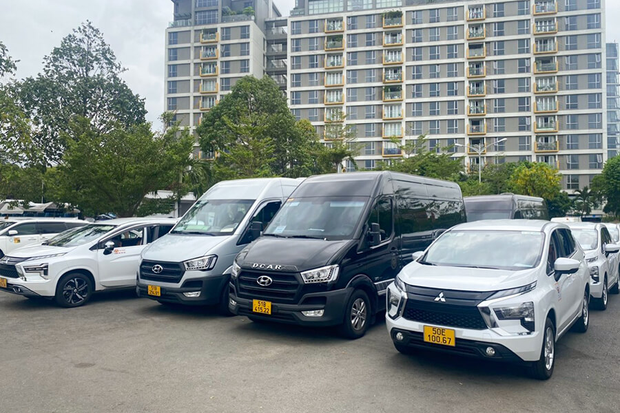 Dịch vụ xe đưa đón sân bay cung cấp bởi công ty dịch vụ hàng không Aviation Plus