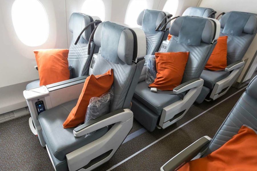 Premium Economy - hạng phổ thông đặc biệt