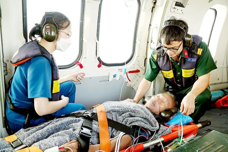 Vận Chuyển Bệnh Nhân Bằng Đường Hàng Không