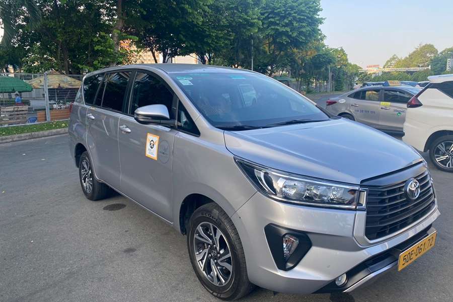 Xe đưa đón sân bay Tân Sơn Nhất