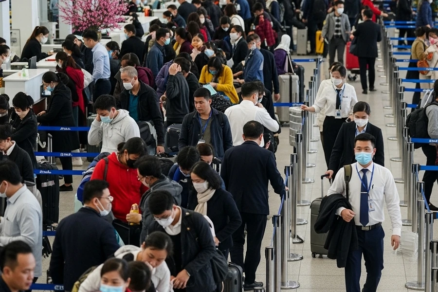 Dịch Vụ Sân Bay Tết Đón Xuân Suôn Sẻ, Không Lo Trễ Chuyến
